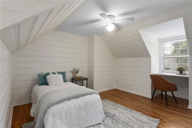 $474,000 | 3316 West 75th Street, Prairie Village, KS 66208