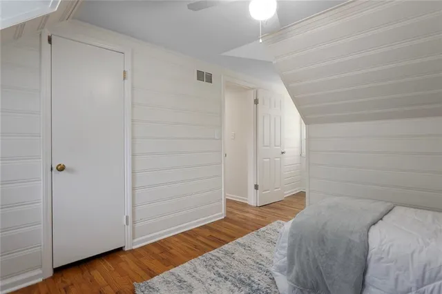 $474,000 | 3316 West 75th Street, Prairie Village, KS 66208