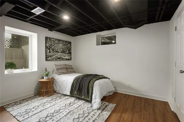 $474,000 | 3316 West 75th Street, Prairie Village, KS 66208