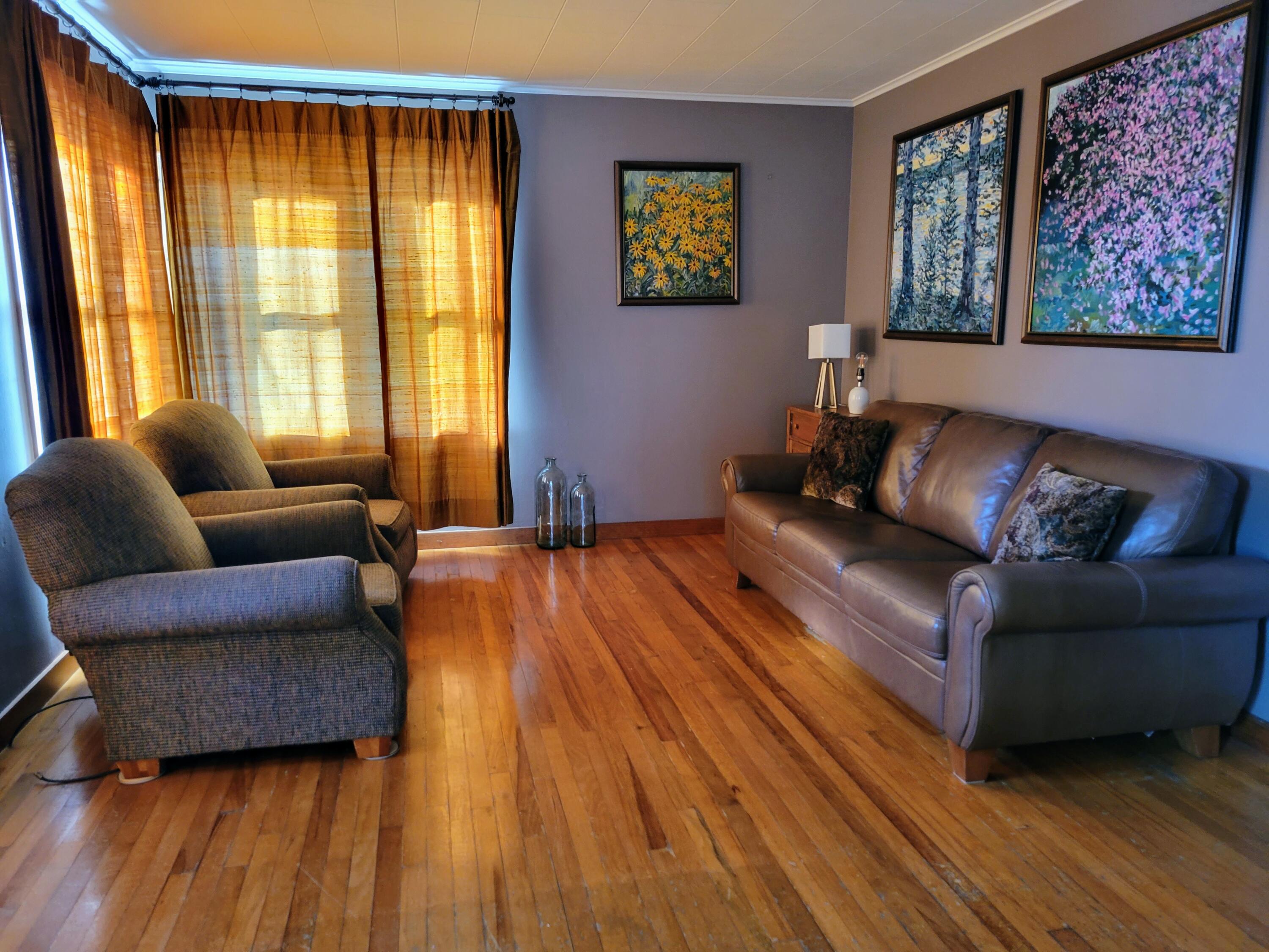 10 Pilgrim Road Caribou, ME 04736 - Photo 17 of 34 Living room