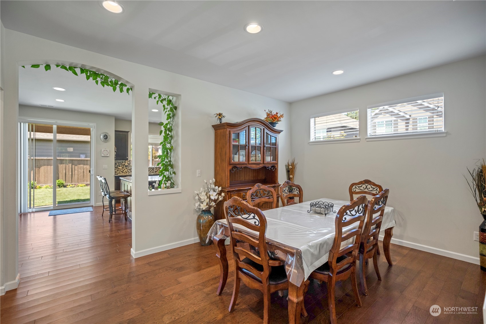 18813 179th Place Southeast Renton, WA 98058 - Photo 12 of 40 Gallery Image 12