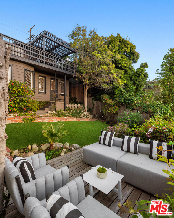 340 Mesa Road Santa Monica, CA 90402 - Photo 6 of 17