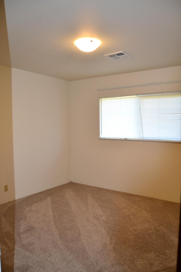 225 Espey Road Grants Pass, OR 97527 - Photo 10 of 28 DSC_8983