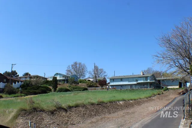 $100,000 | Nna Nna Highline Court, Asotin, WA 99402