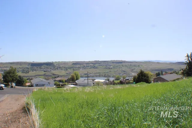 $100,000 | Nna Nna Highline Court, Asotin, WA 99402