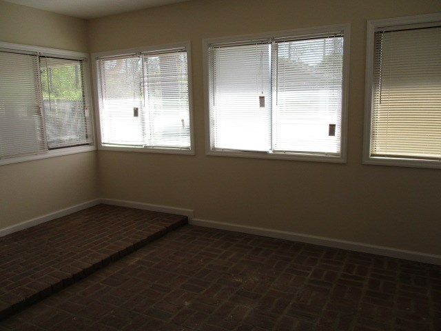 5536 Old Dominion Road Columbus, GA 31909 - Photo 8 of 10 Gallery Image 8
