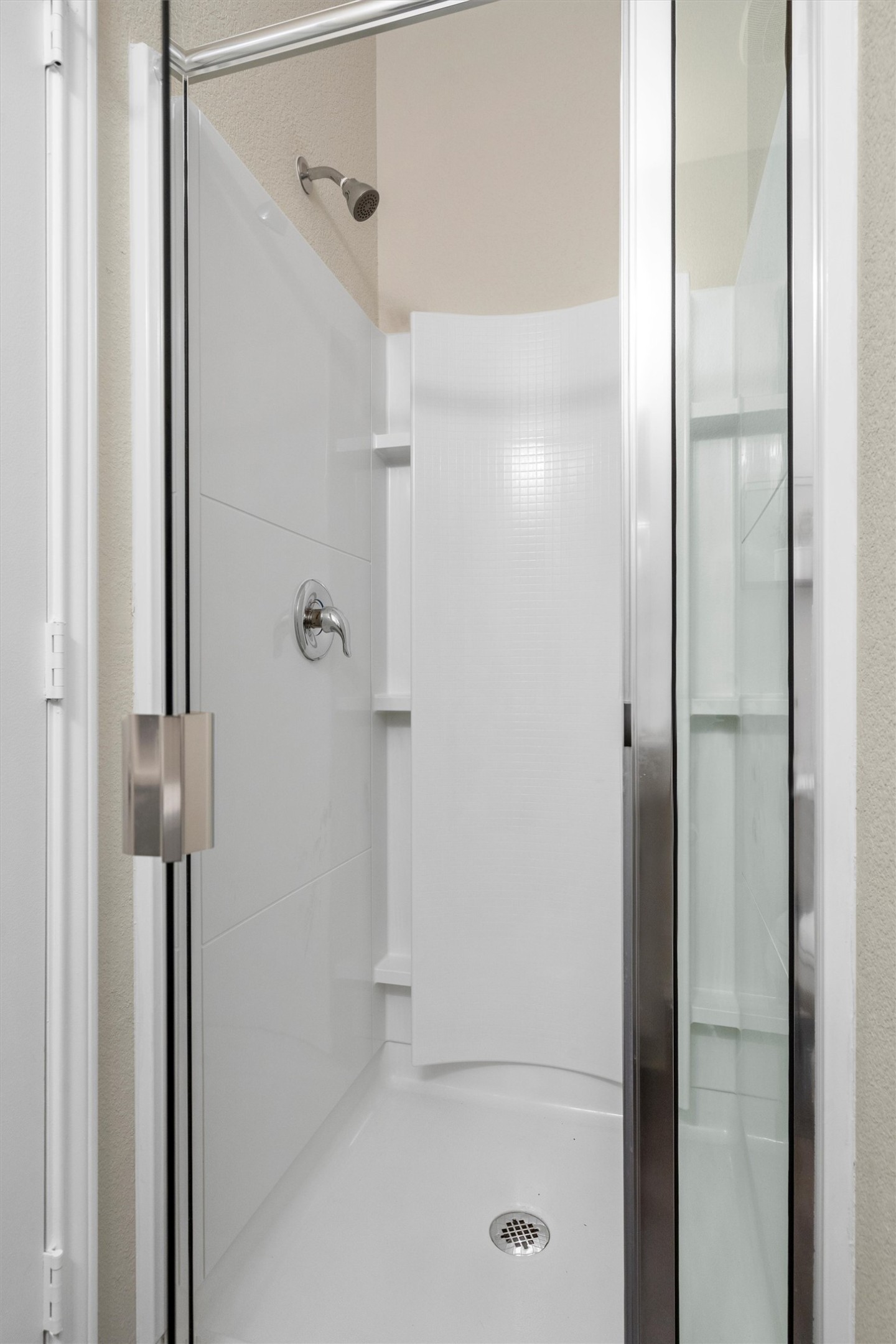 145 Fiery Skipper Lane Georgetown, TX 78626 - Photo 15 of 29 Full bath featuring a stall shower on main level