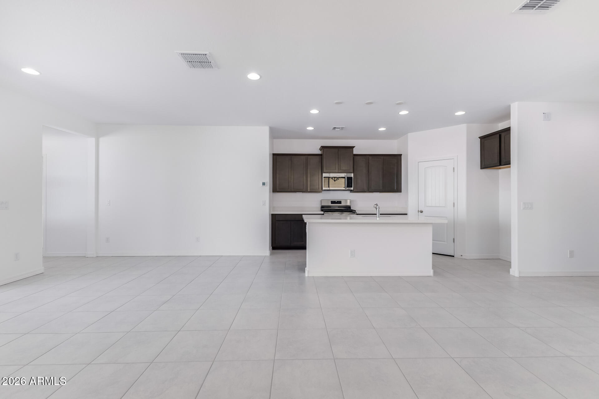 22385 Rummler Lane Maricopa, AZ 85138 - Photo 10 of 32 Gallery Image 10