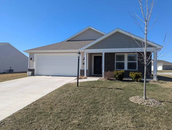 $319,000 | 1479 Livingston Lks Way, Fort Wayne, IN 46818
