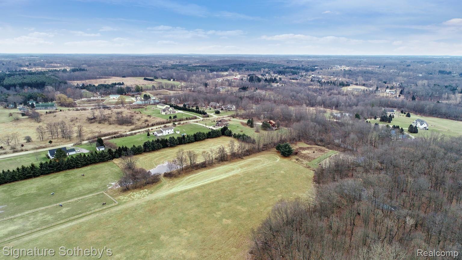 Par A-5 Curdy Road Howell, MI 48855 - Photo 19 of 25 DJI_0175.jpg