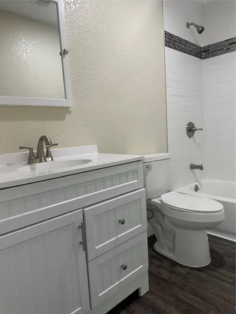 $260,000 | 608 County Road 157, Alvin, TX 77511