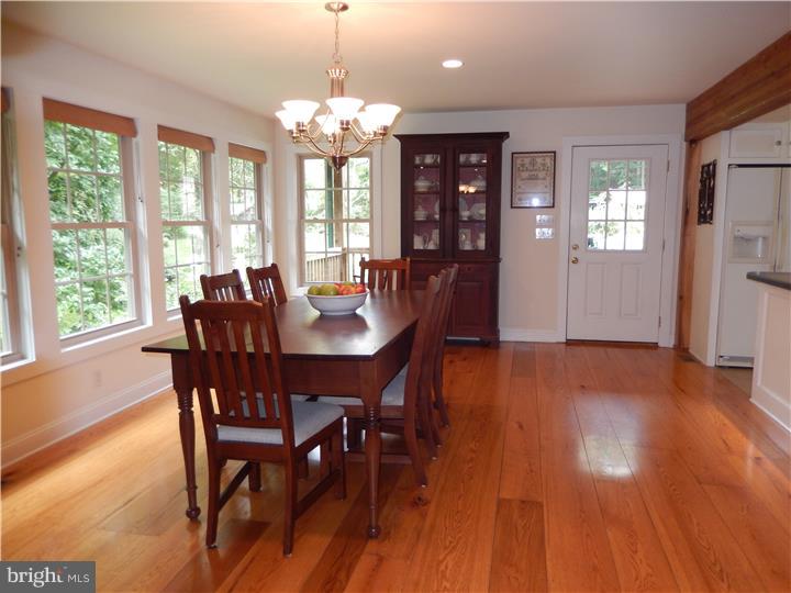 1072 Spencer Road Downingtown, PA 19335 - Photo 5 of 25 Gallery Image 5