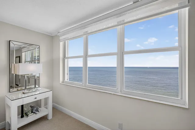 $1,695,000 | 500 Ocean Drive, Unit E9D, Juno Beach, FL 33408