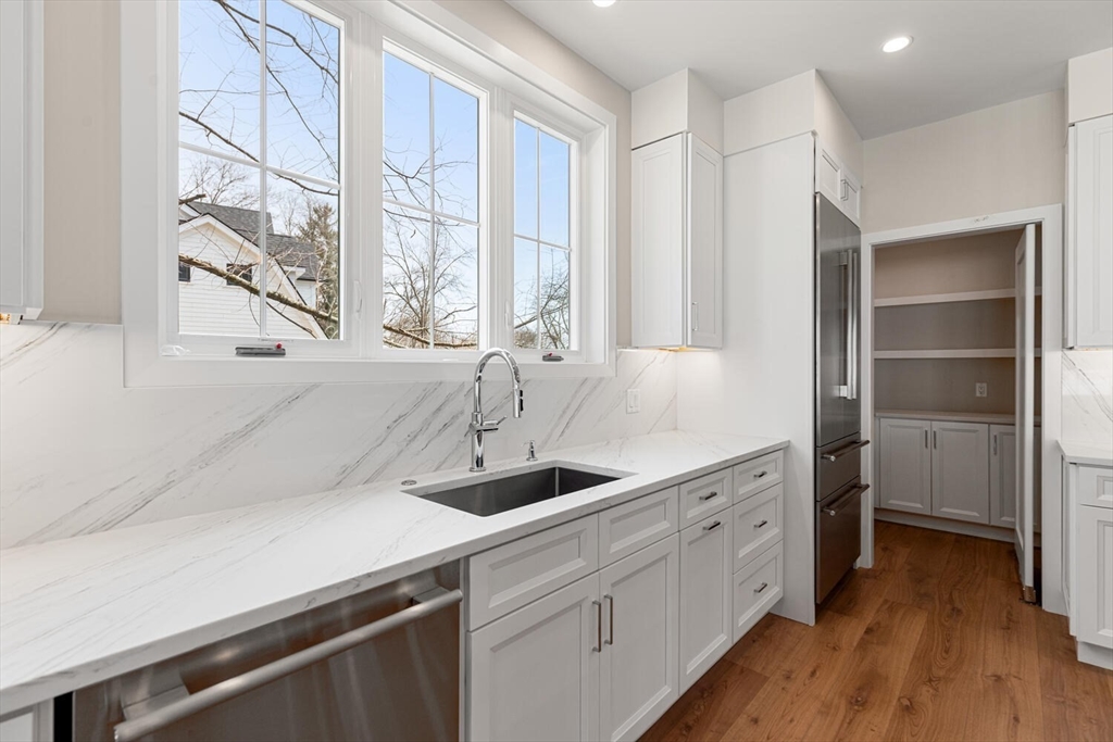 34 Bridge Street Lexington, MA 02421 - Photo 11 of 41