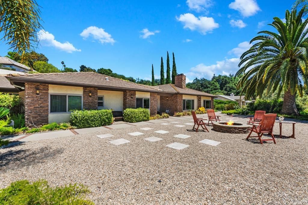 2672 Gird Road Fallbrook, CA 92028 - Photo 3 of 25