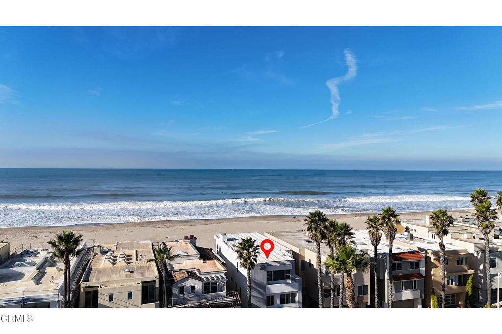 815 Mandalay Beach Road Oxnard, CA 93035 - Photo 2 of 29 a view of a ocean