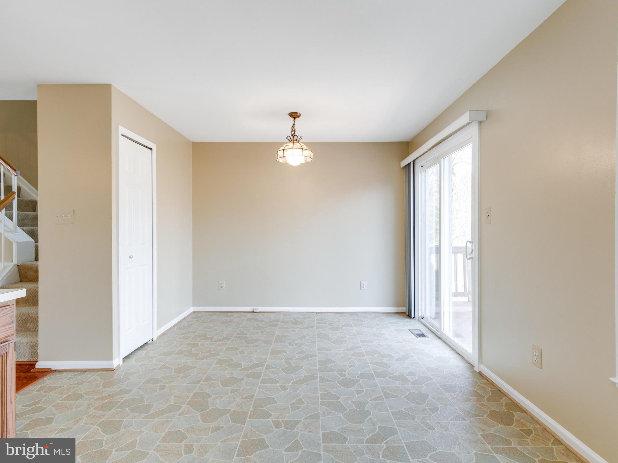 8499 Springfield Oaks Drive Springfield, VA 22153 - Photo 12 of 30 Kitchen