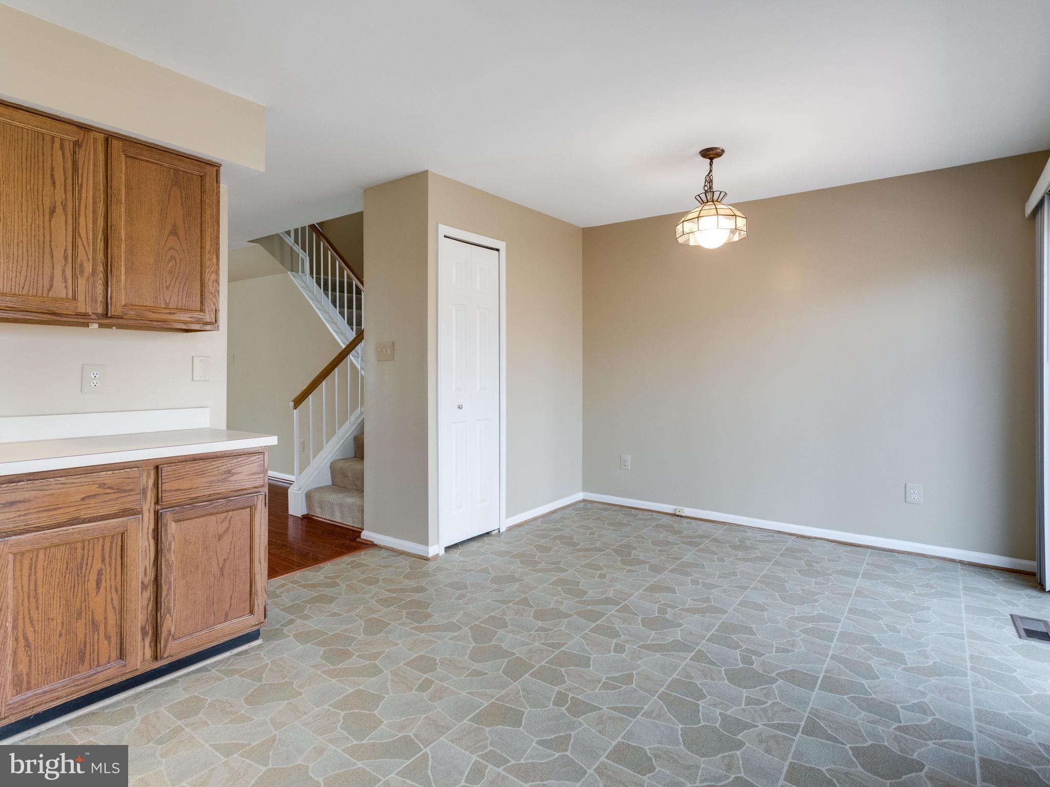 8499 Springfield Oaks Drive Springfield, VA 22153 - Photo 13 of 30 Kitchen