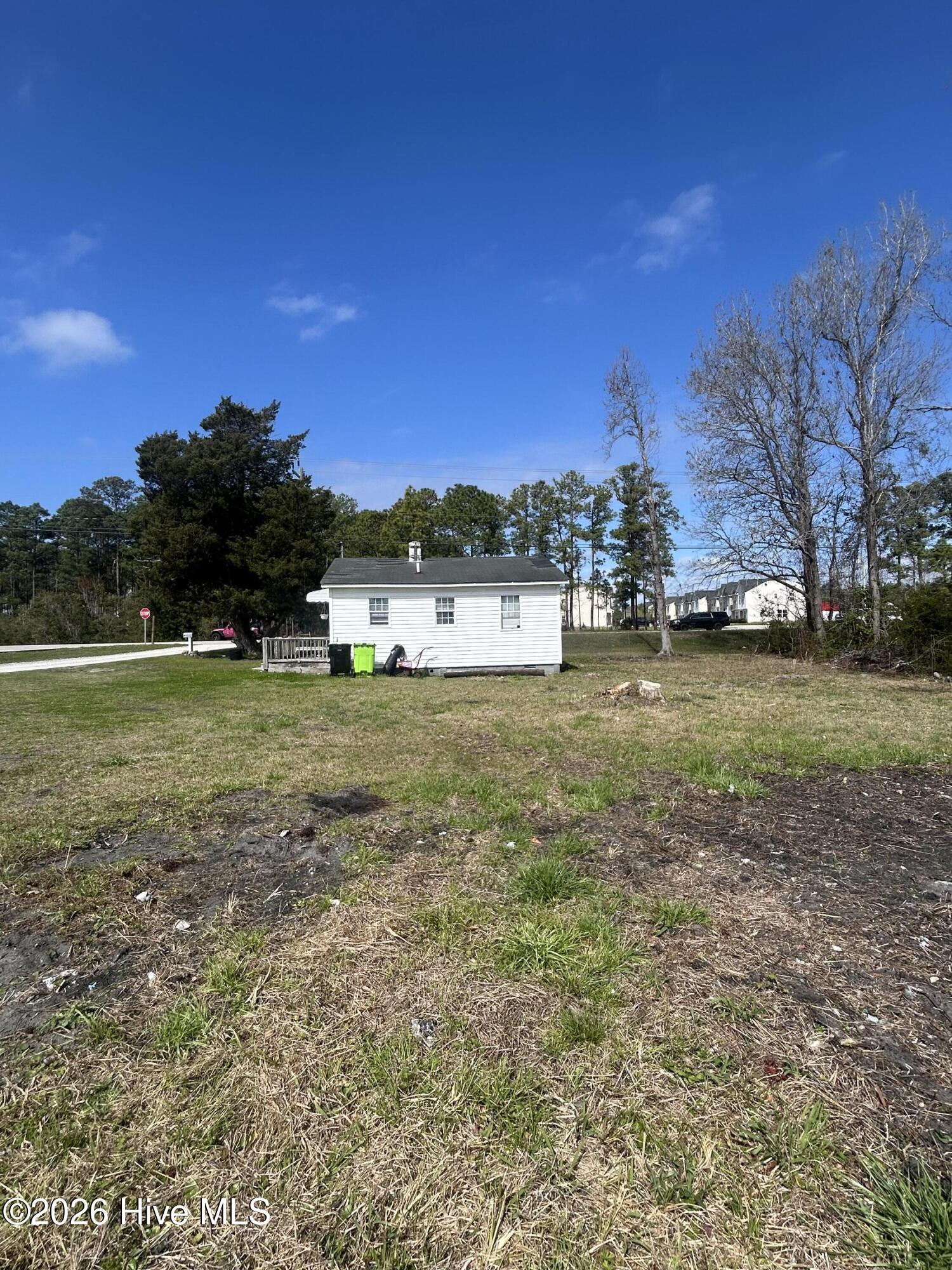 604 Highway 17 Holly Ridge, NC 28445 - Photo 5 of 7 IMG_3940