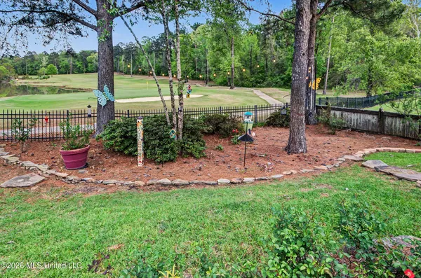 $915,000 | 134 Pinnacle Circle, Brandon, MS 39047