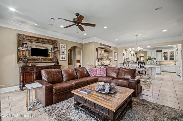 $915,000 | 134 Pinnacle Circle, Brandon, MS 39047