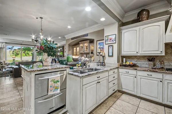 $915,000 | 134 Pinnacle Circle, Brandon, MS 39047