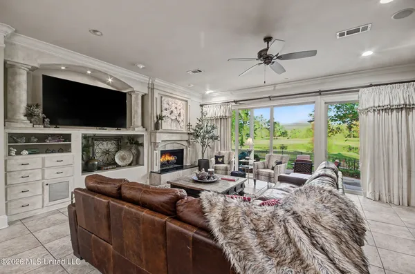 $915,000 | 134 Pinnacle Circle, Brandon, MS 39047