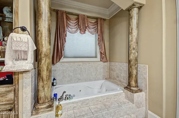 $915,000 | 134 Pinnacle Circle, Brandon, MS 39047