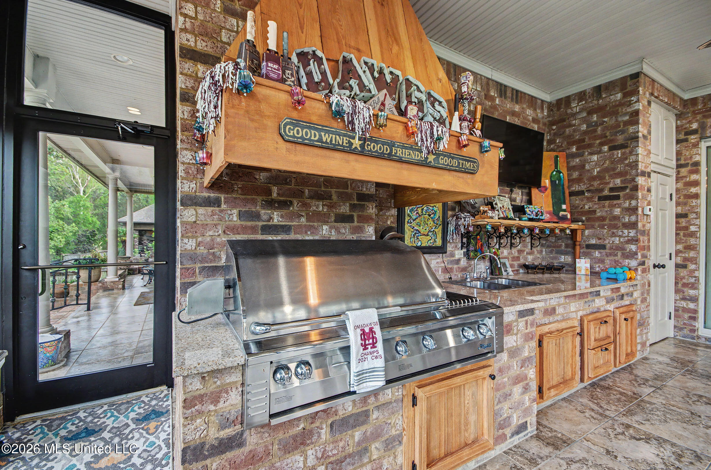 134 Pinnacle Circle Brandon, MS 39047 - Photo 9 of 56 IMG_2128