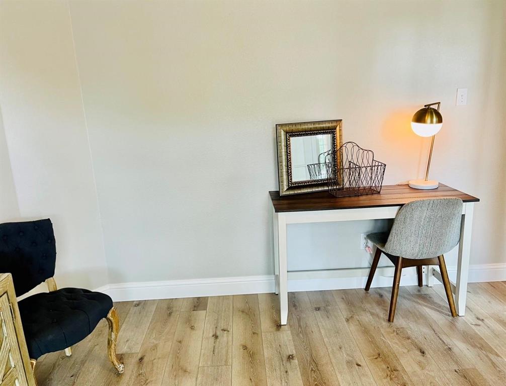 7848 Lancelot Road Frisco, TX 75035 - Photo 24 of 27 a workspace with furniture and window