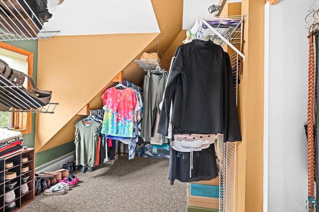 5863 St Louis River Road Hermantown, MN 55810 - Photo 20 of 58 This walk-in closet is plumbed to be a bathroom