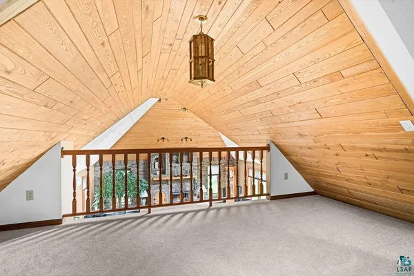 $689,900 | 5863 St Louis River Road, Hermantown, MN 55810