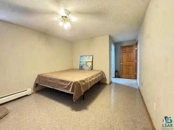 $689,900 | 5863 St Louis River Road, Hermantown, MN 55810