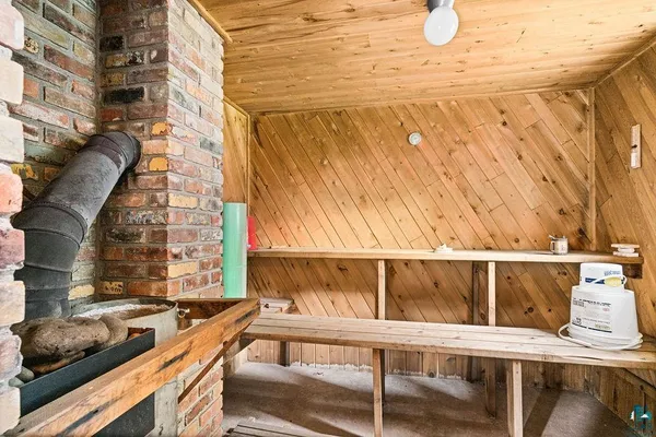 $689,900 | 5863 St Louis River Road, Hermantown, MN 55810