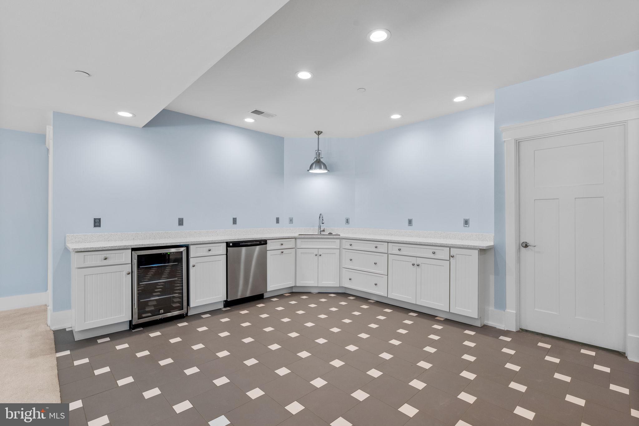 3216 Ramsland Way Frederick, MD 21704 - Photo 63 of 90 Full walkout bsmt w bedrm, bath, rec rm & wet bar