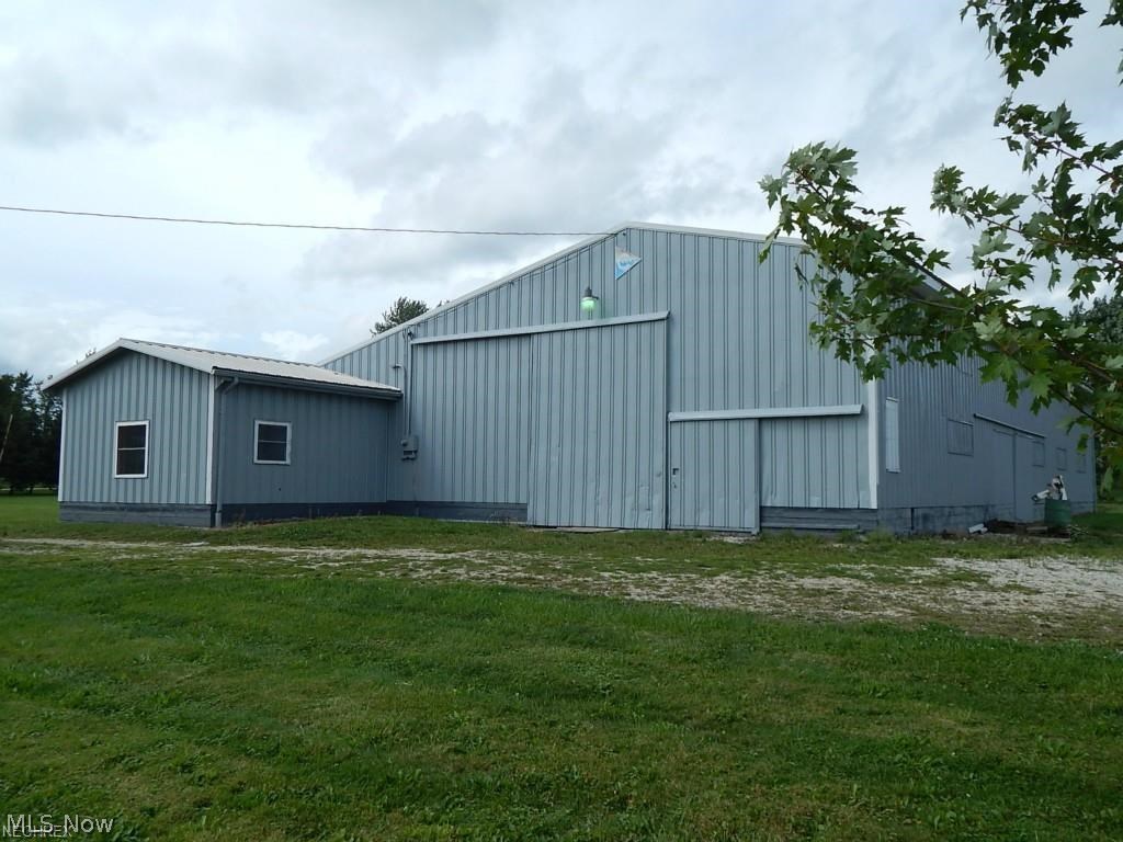 5575 Beach Road Medina, OH 44256 - Photo 10 of 16 Gallery Image 10