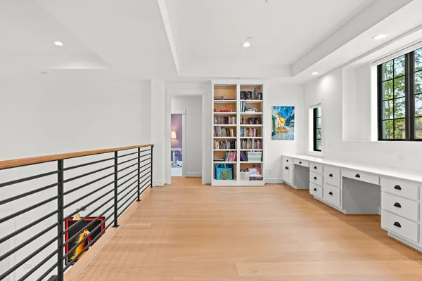 $2,290,000 | 1026 Traweek Drive, Houston, TX 77055