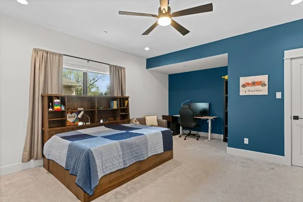 $2,290,000 | 1026 Traweek Drive, Houston, TX 77055