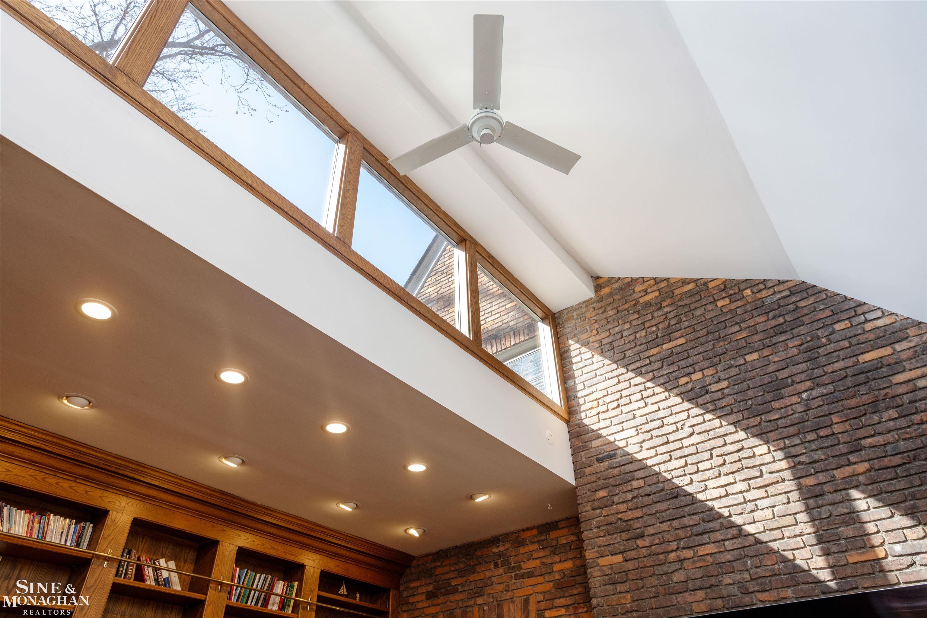 27 Beverly Road Grosse Pointe, MI 48236 - Photo 26 of 99 50168461-2f1b817d-dec7-46c5-9651-e55033f1b07c.JPG