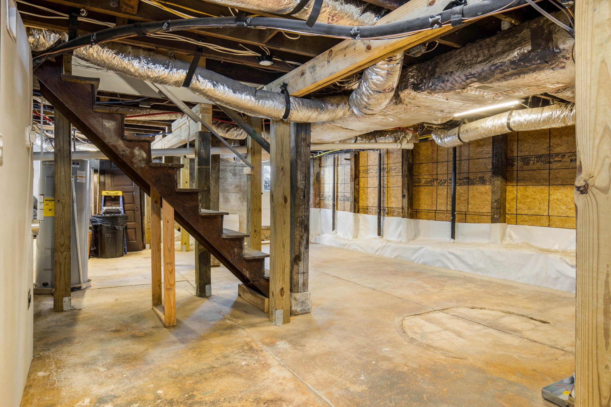 325 North Walnut Street Springfield, TN 37172 - Photo 34 of 34 a view of an entryway