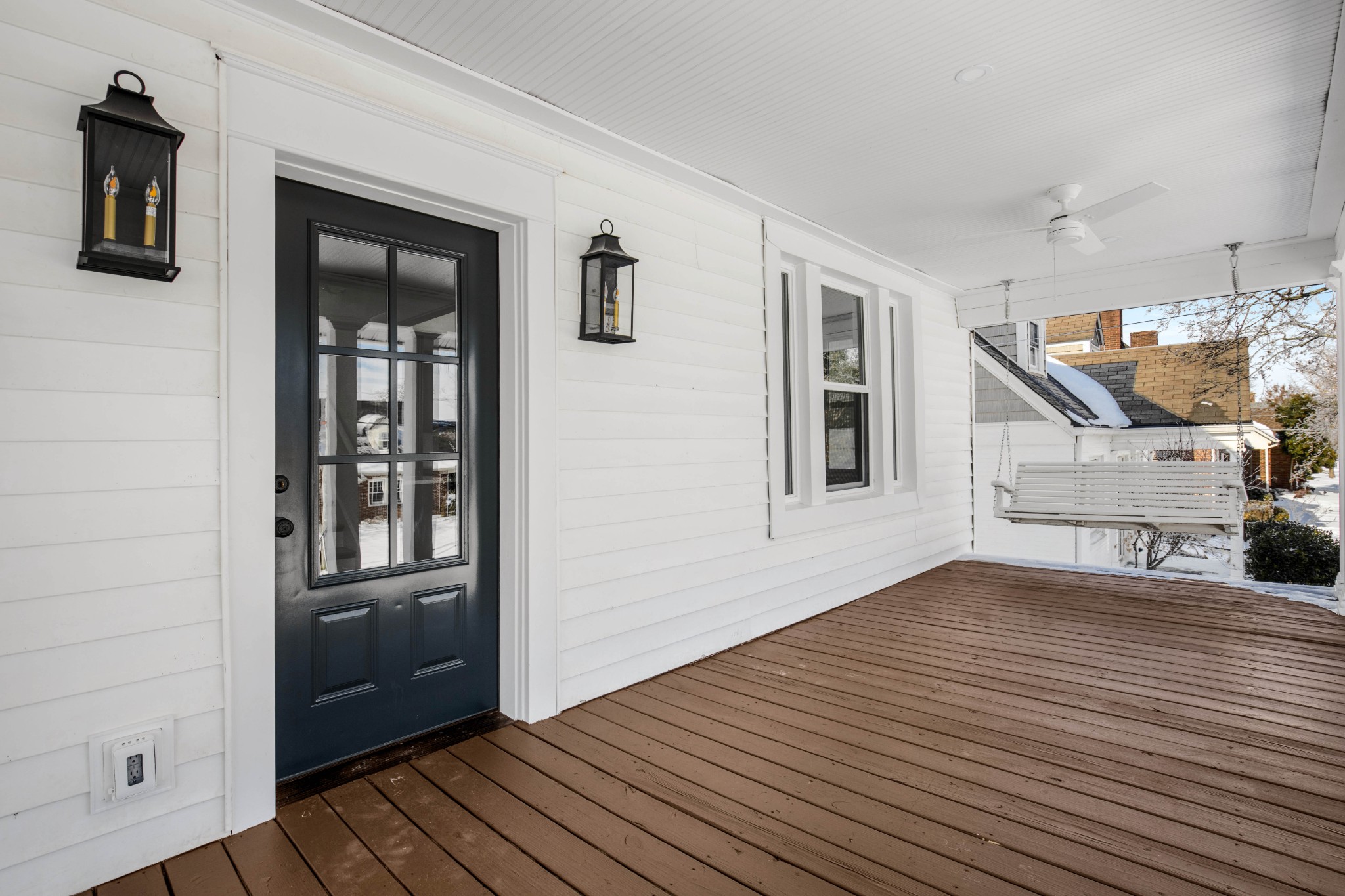 325 North Walnut Street Springfield, TN 37172 - Photo 5 of 34 a view of a livingroom with wooden floor and stairs