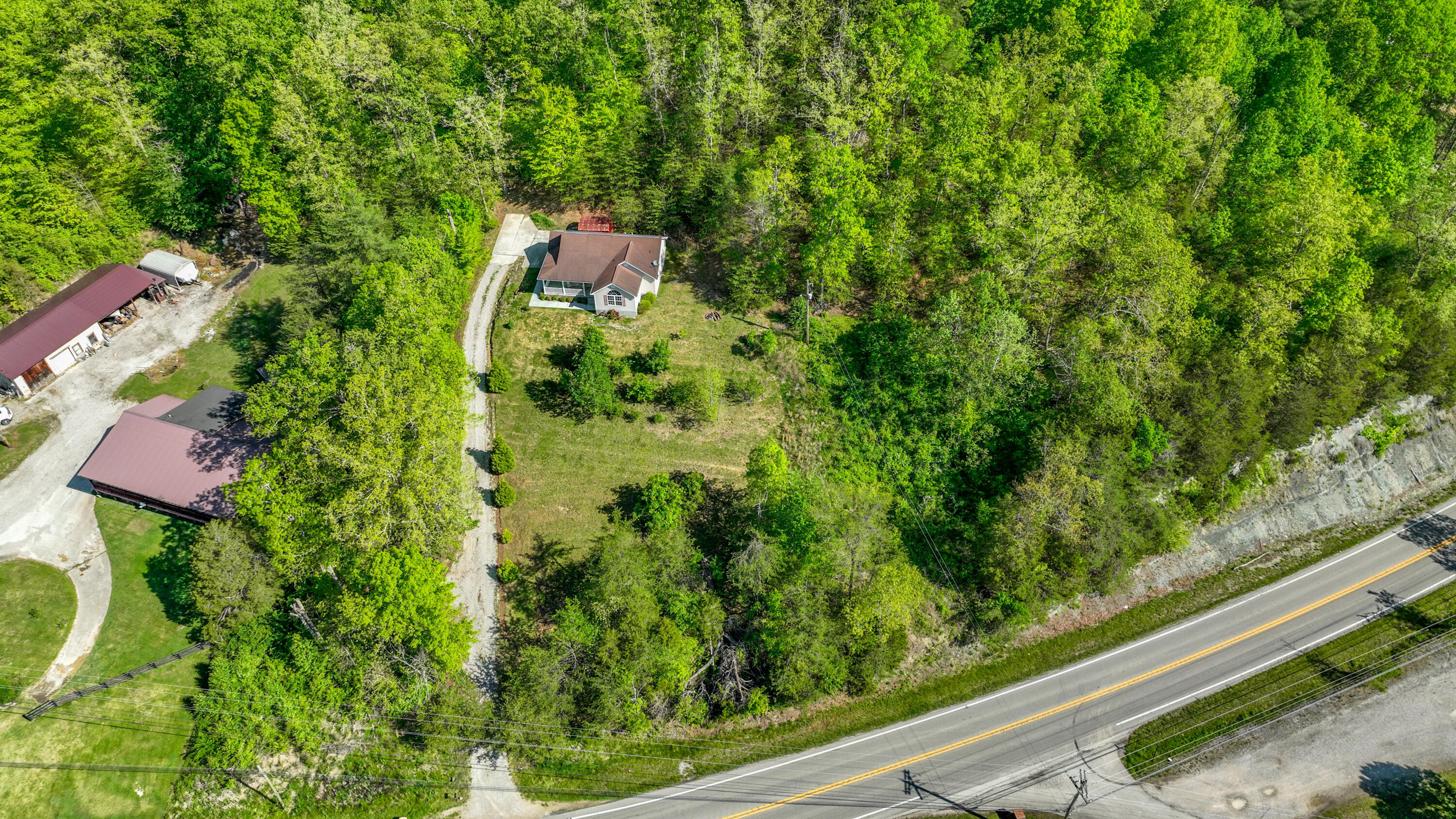 6111 North Wilderness Road Mount Vernon, KY 40456 - Photo 27 of 39 6111 N Wilderness Rd-2