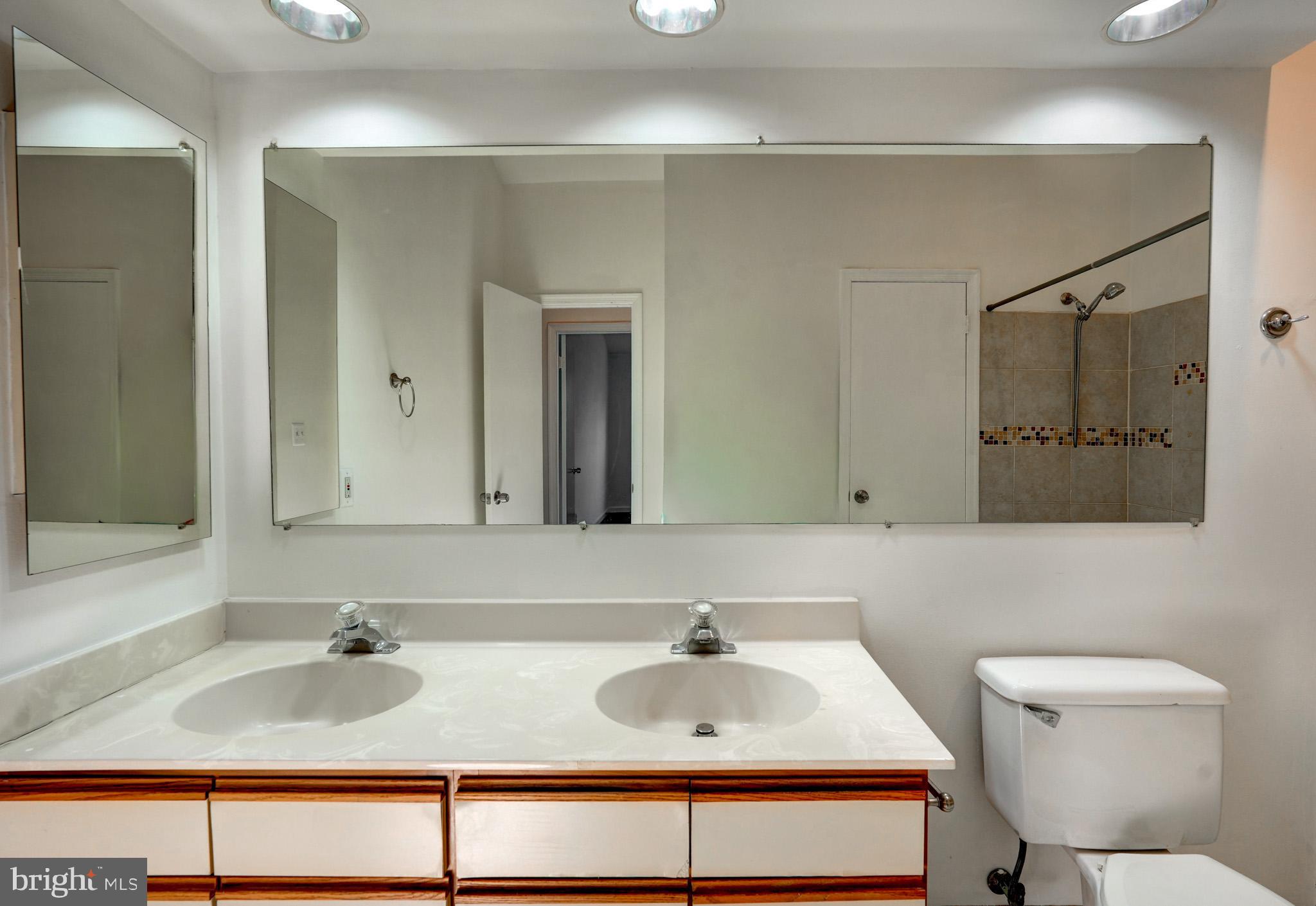 13700 Modrad Way, Unit 8A34 Silver Spring, MD 20904 - Photo 23 of 30