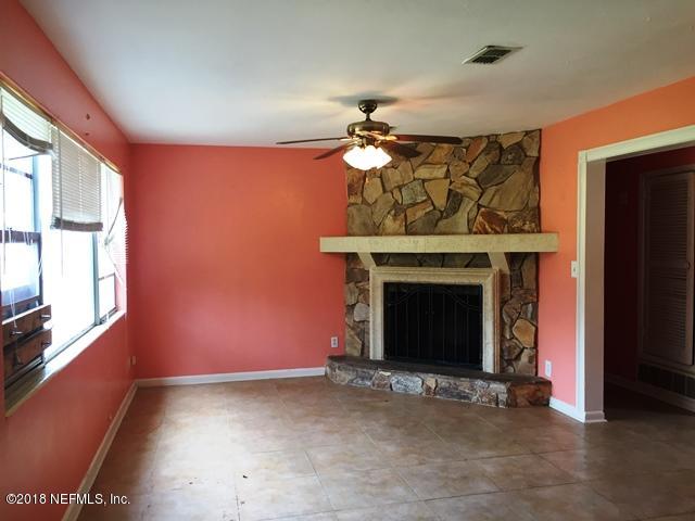 2628 Sam Road Jacksonville, FL 32216 - Photo 4 of 17 lr