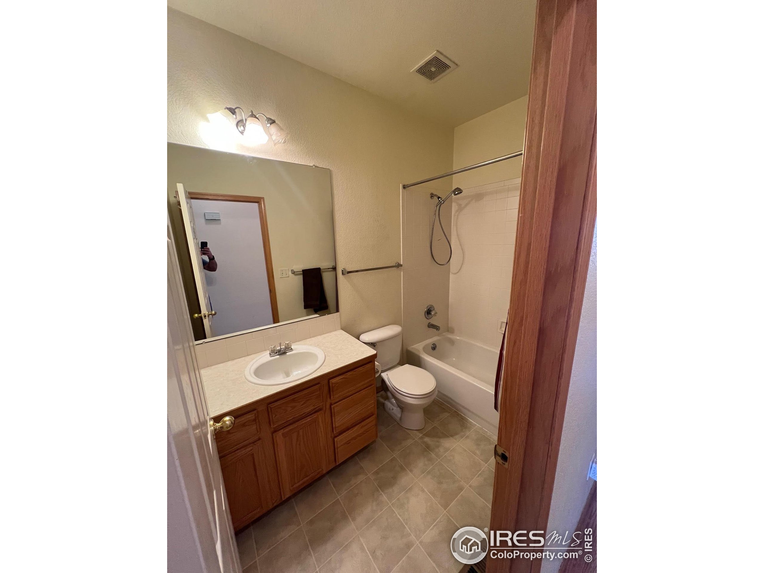 5627 West 16th Street Road Greeley, CO 80634 - Photo 10 of 41