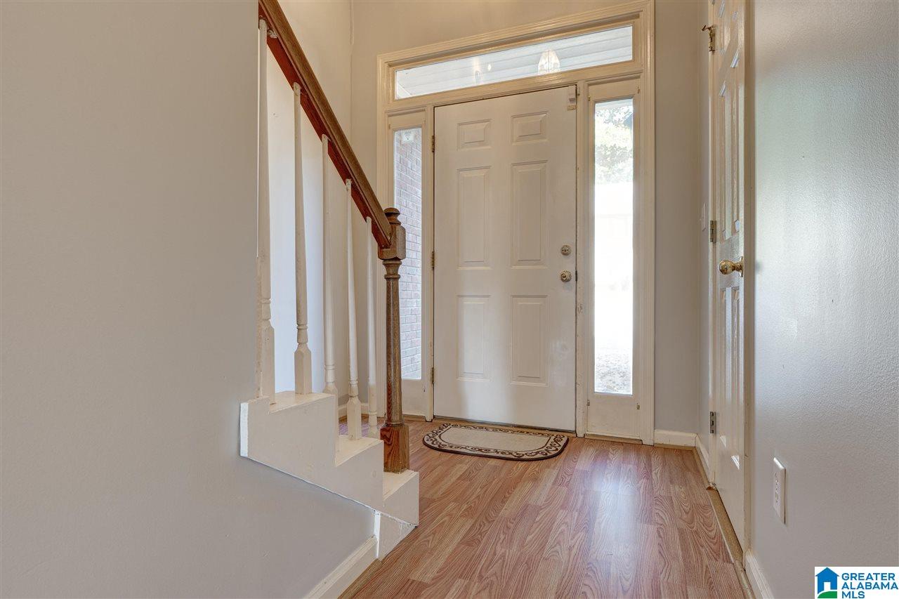 1003 Old Rocky Ridge Lane Birmingham, AL 35216 - Photo 4 of 31