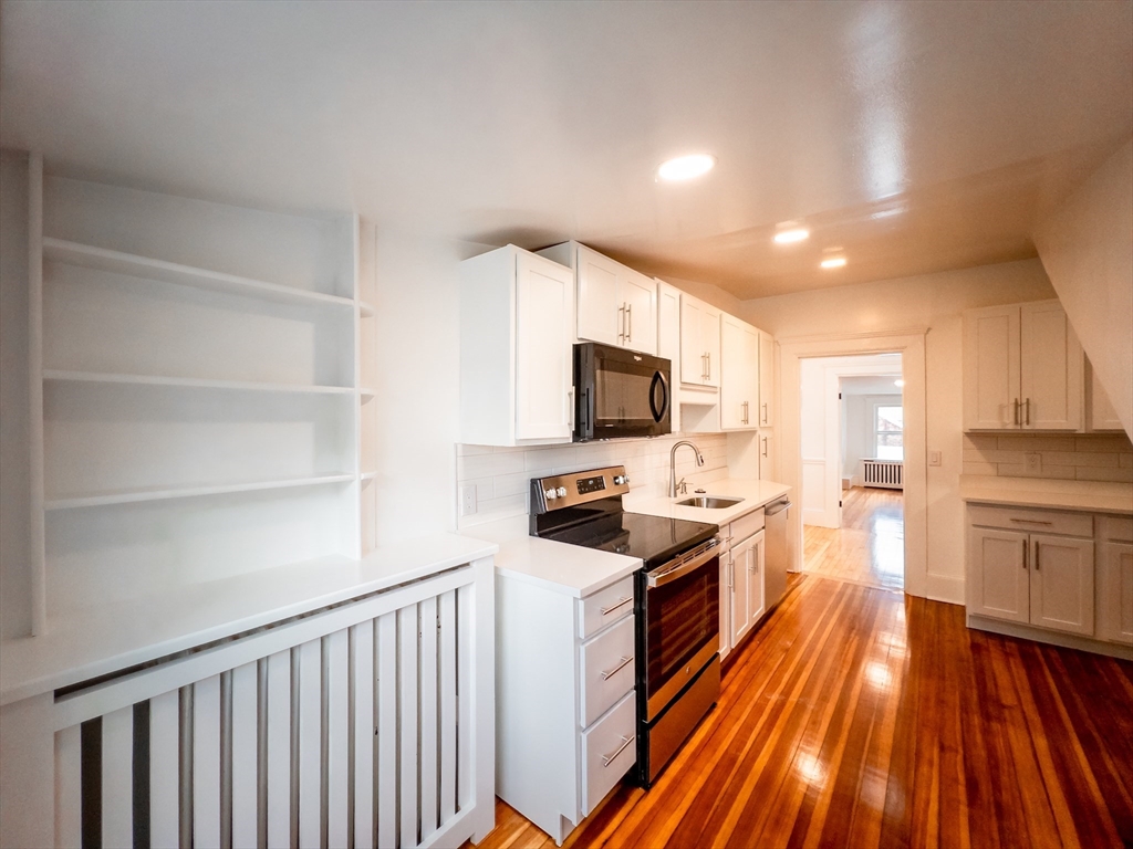 100 Chestnut Avenue, Unit 3 Boston, MA 02130 - Photo 2 of 27
