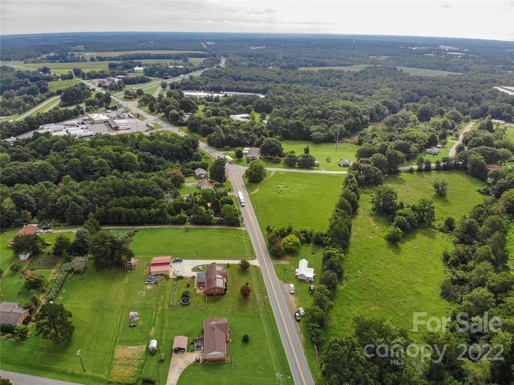 1106 Rock Barn Road Northeast Conover, NC 28613 - Photo 27 of 28 Gallery Image 27