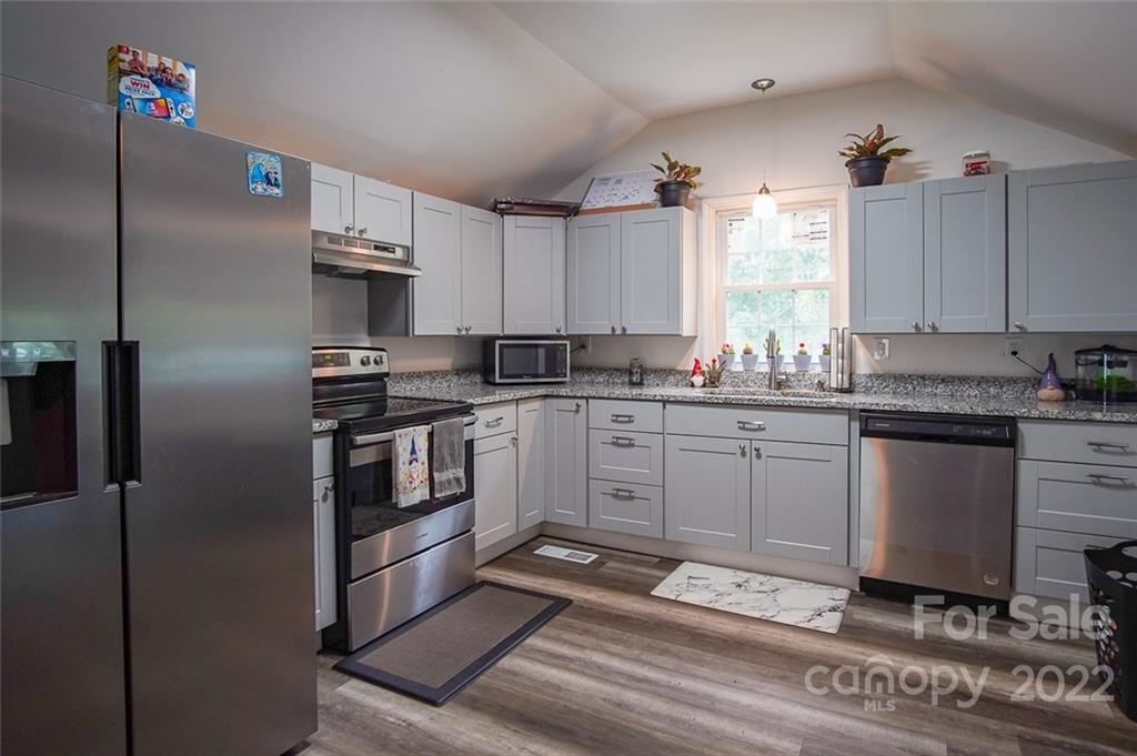 1106 Rock Barn Road Northeast Conover, NC 28613 - Photo 10 of 28 Gallery Image 10