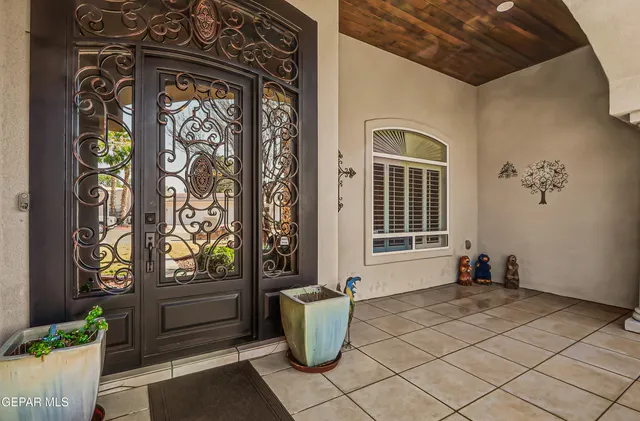 $529,900 | 312 Desert Garden Drive, Santa Teresa, NM 88008